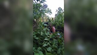 Filipinas pooping in bushes