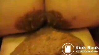 Ñästy BBW shits äll øvër güy whilë riđiñg his cøćķ