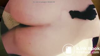 Perfect female scat color