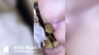 Japanese Twitter College Girl Big Long Poop - video 19