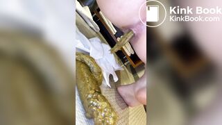 Japanese Twitter College Girl Big Long Poop - video 19