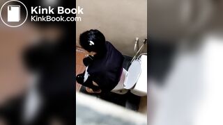 Thai girl poop - video 10