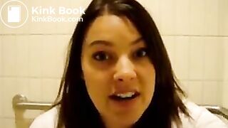 pooping - video 600