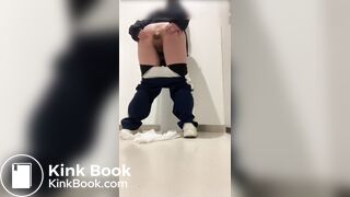 Japanese Twitter College Girl Toilet Big Poo