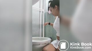 Spanish Pooper - video 2