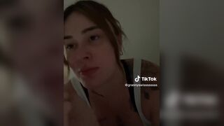TikTok girl having diarrhea
