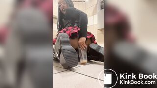 Sexy ebony shits coffee like liquid from ass n drinks