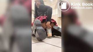 Sexy ebony shits coffee like liquid from ass n drinks