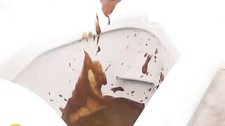 Smooth diarrhea