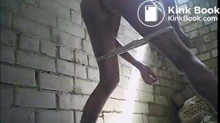 Friend shits while friend films