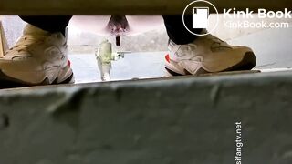 girl poop voyeur - video 39