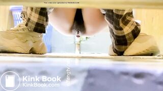 girl poop voyeur - video 37