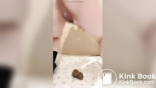 japan girl poop selfie 7