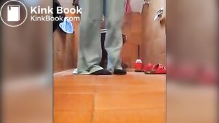 Ferkeline shit on her hand 2