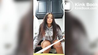 Tiktok Girl on toilet 4