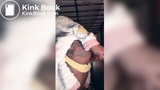 Ebony Scat - video 27