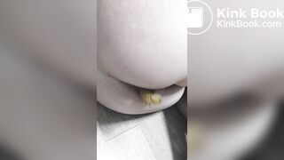 korean girl take a shit her room