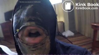 4l4xi5 4ndr3w5 p00p1ng 0n 5l4v3 m0uth