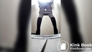 Cute Russian Milf great wc poop