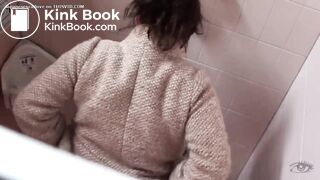 High reality of toilet voyeur