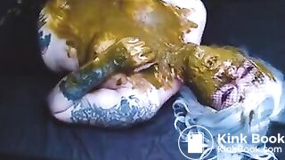 Scat girl scat smear