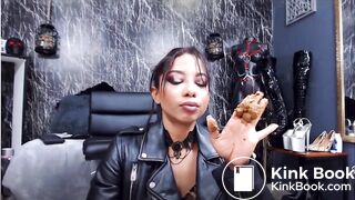 Latin camslut eats own poo