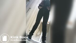 Girls asian pooping piss toilet.MML_077