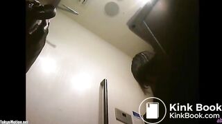 JAPANESE GIRL POOPS AT CAFE TOILET - video 11