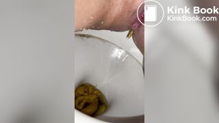 Desperate piss and big shit