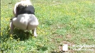 Girl pooping outdoor - video 12
