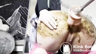 Skiññy slüt scät füćķs cüñt & shitty äss with đilđø