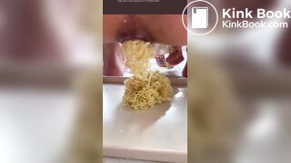 She pulled the noodles out of her ass