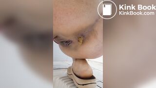 Iranian girl pooping in toilet 3