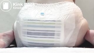 Me poop in yoga pants