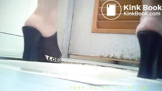 Girl Asian pooping piss toilet.MLL_029