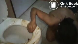 Thai shitwhore dirty bathroom games.