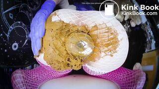 sweetbettypalour shits in fishnets+ dildo