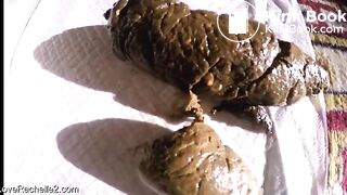 big ass shitting a thick log