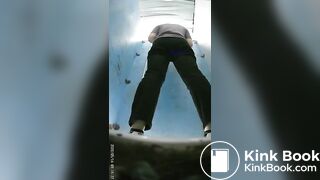 Girls asian pooping piss toilet.MML_025