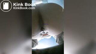 Girls asian pooping piss toilet.MML_025