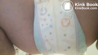 Gf does a soft poop in diapers