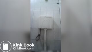 Girls chinese piss pooping toilet.MML_014