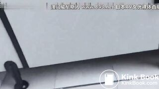 Girls chinese piss pooping toilet.MML_015