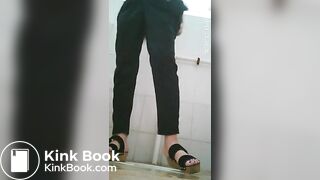 Girls chinese piss pooping toilet.MML_09