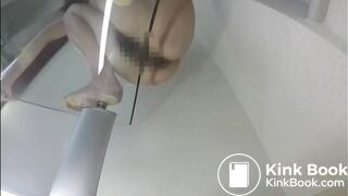 Japanese Amateur Pooping pt.1