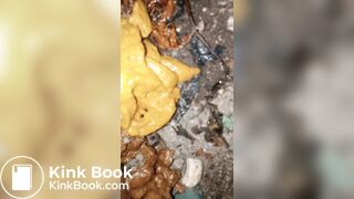 Ebony midnight poop at the bush