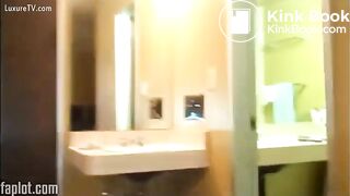 Solo scat masturbation in a hotel room
