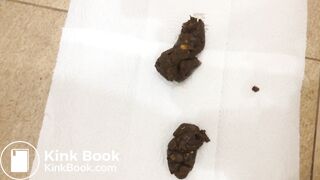 Pooping on all fours. Alicetop