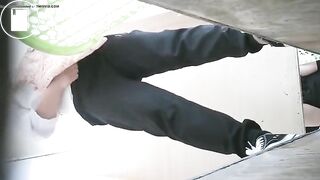 Girl Chinese piss pooping toilet.LLT-022