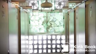 Taiwan girl takes a dump during school